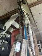 Chain Fall with 1 ton Trolley, Retractable chain on hanging wheel