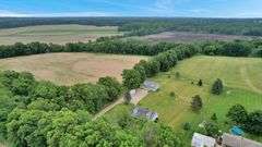 14235 Saxton Rd, Springport, MI