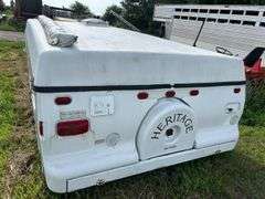 2000 Jayco Manistee Heritage pop up camper, M, row:1