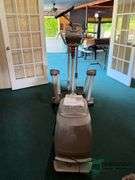 Elliptical exercise machine