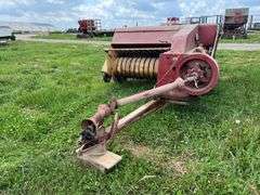 New Holland Baler #78, owner states always stored inside, row:2