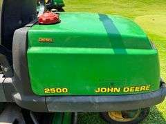 John Deere 2500 Greens Mower Diesel showing 2246 hours