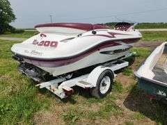 Jet Boat Sea-Doo Challenger 1800, row:2