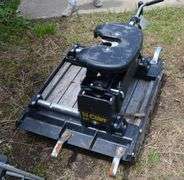 Curt Q24 5th Wheel Hitch