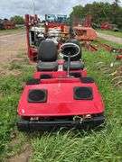 Red golf cart, row:4