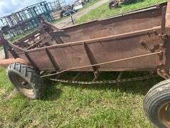 Horse drawn manure spreader, row:3