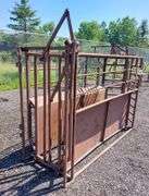 Manual Livestock Chute