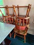 2 tables 4 chairs