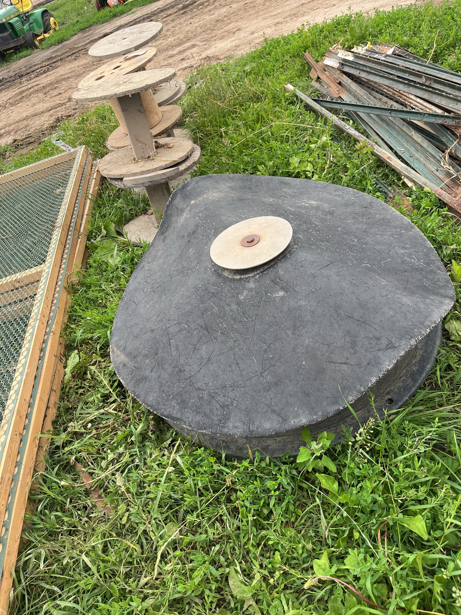 Lot image 3