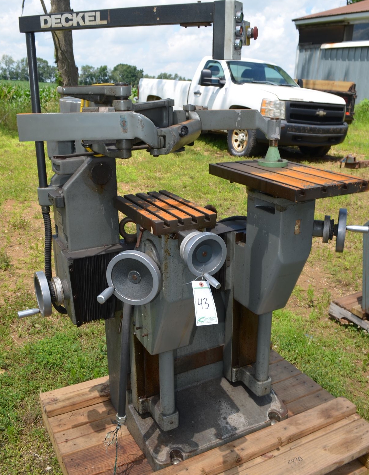 Lot image 1