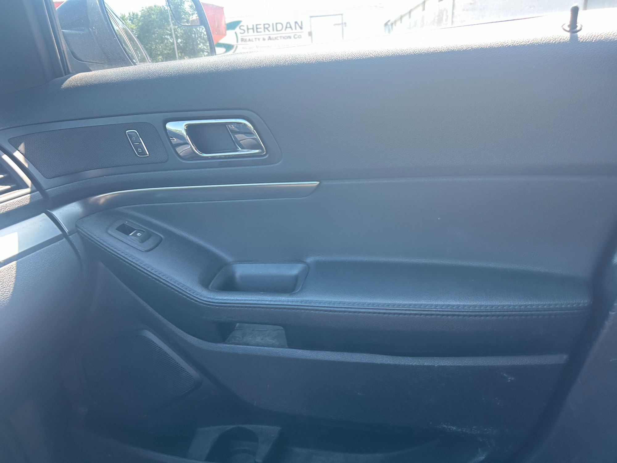 Lot image 11