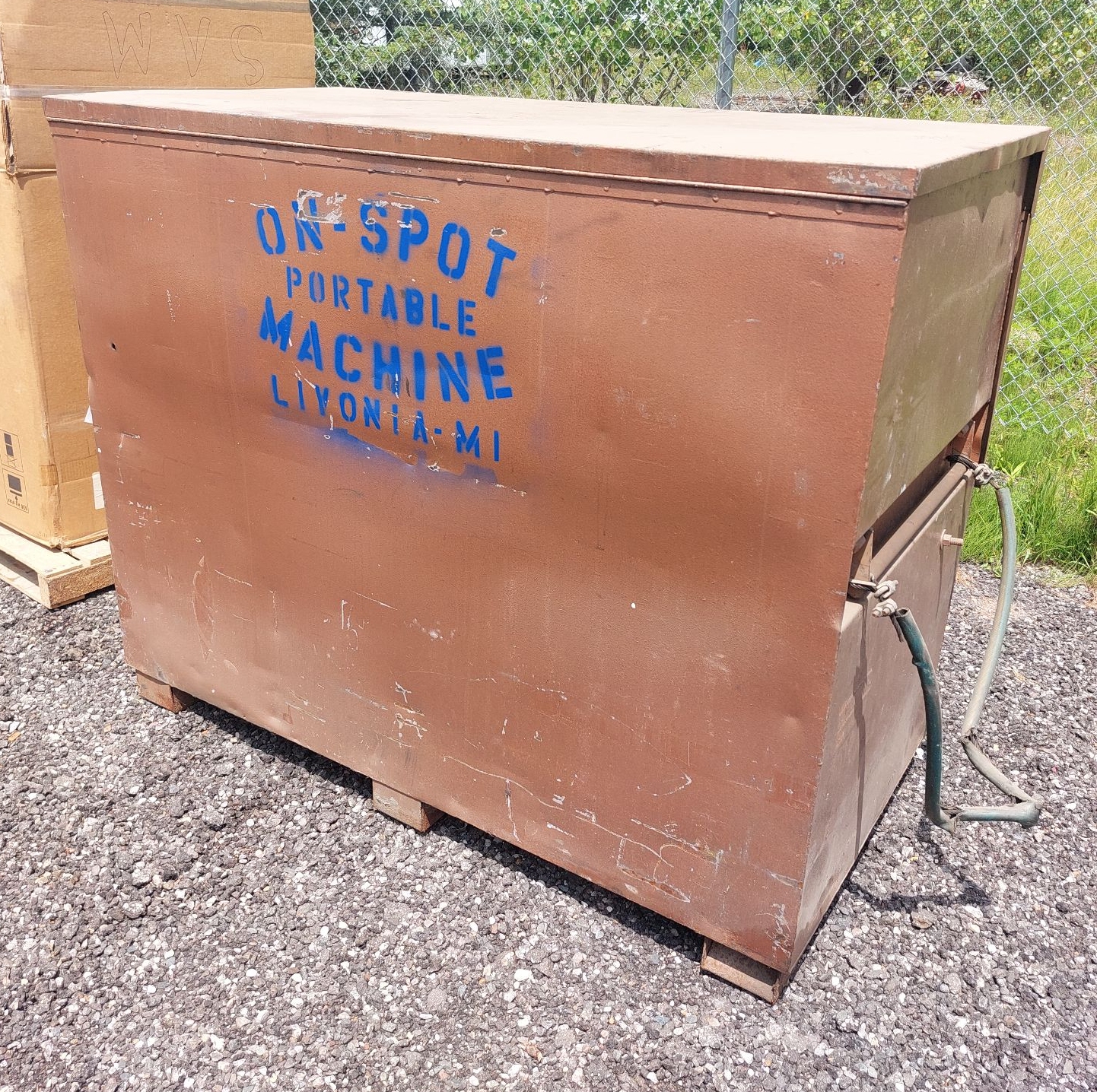 Lot image 3
