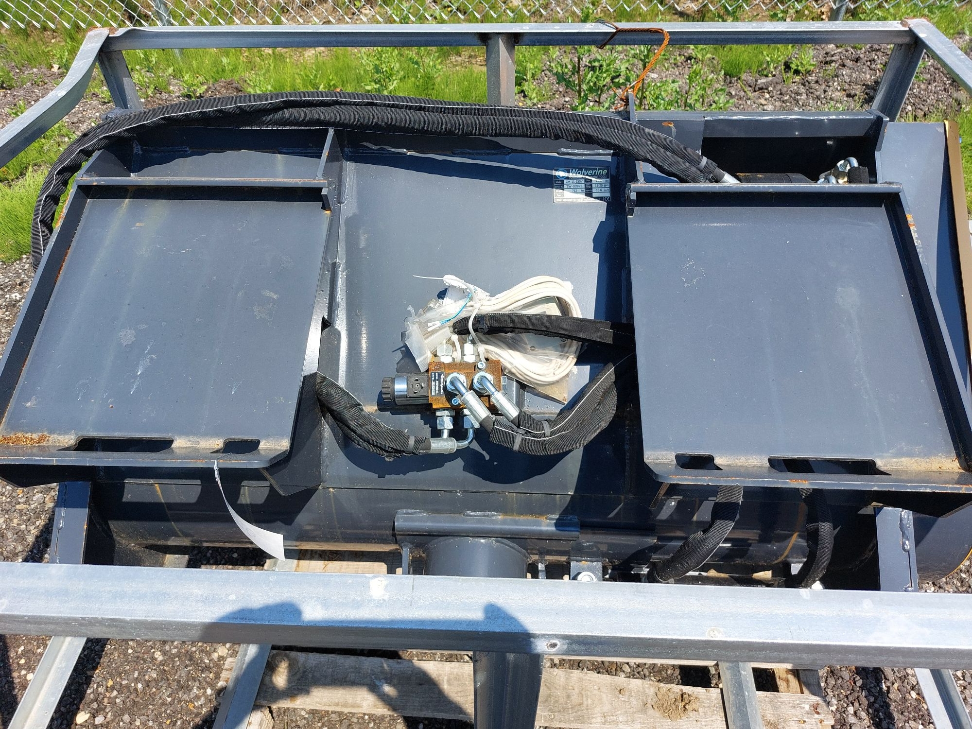 Lot image 4