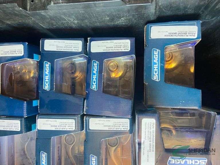Numerous New hardware items TOTES NOT INCLUDED