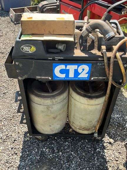 Coolant transfusion system cart image