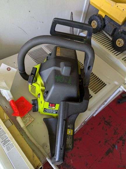 Poulan chainsaw
