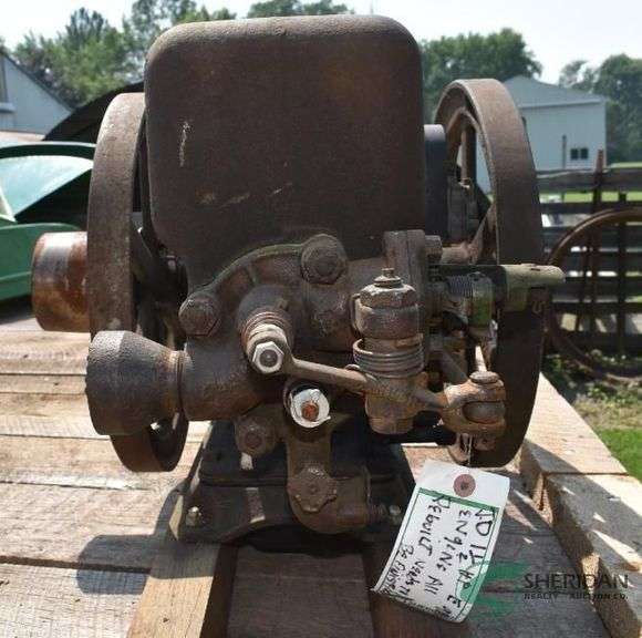 John Deere 1.5 HP Engine- Needs New Gaskets
