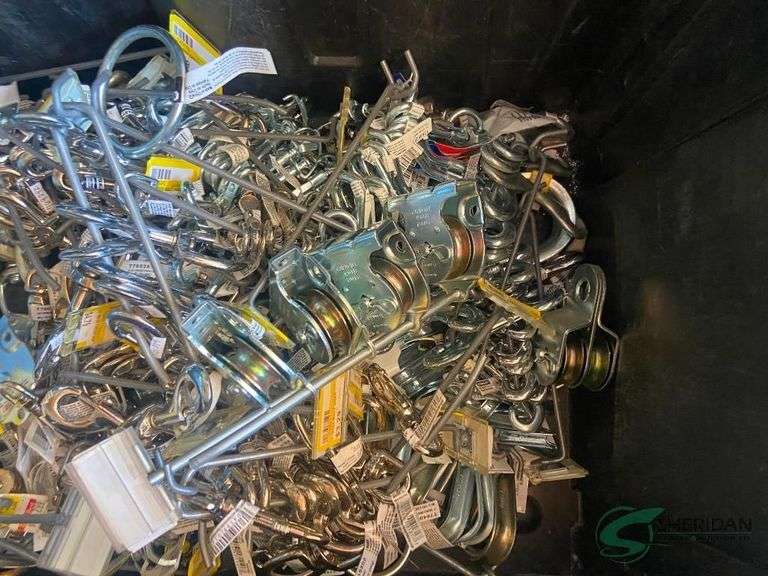 Numerous New hardware items TOTES NOT INCLUDED