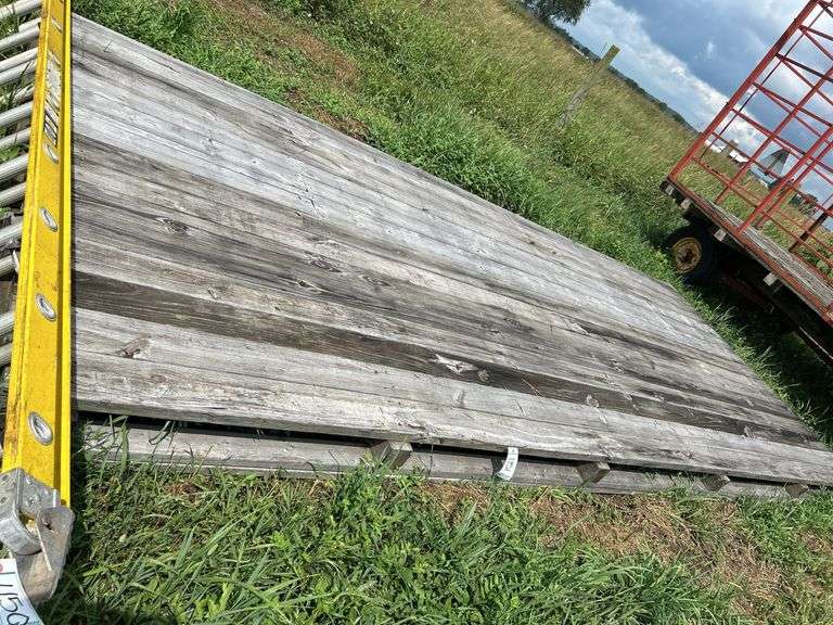 7'2" x 17' wooden platform, row:11 image