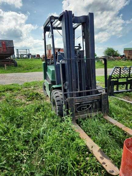 Clark Forklift 5000 lb, row:2 image