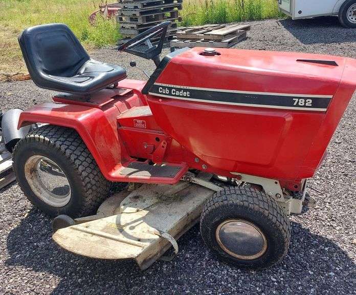 Cub Cadet 782 Lawn Mower