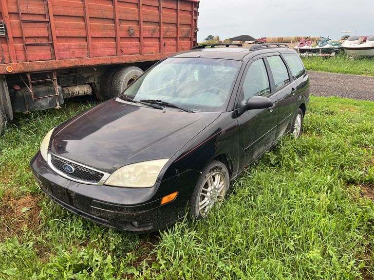 2005 Ford Focus, K, row:1 image