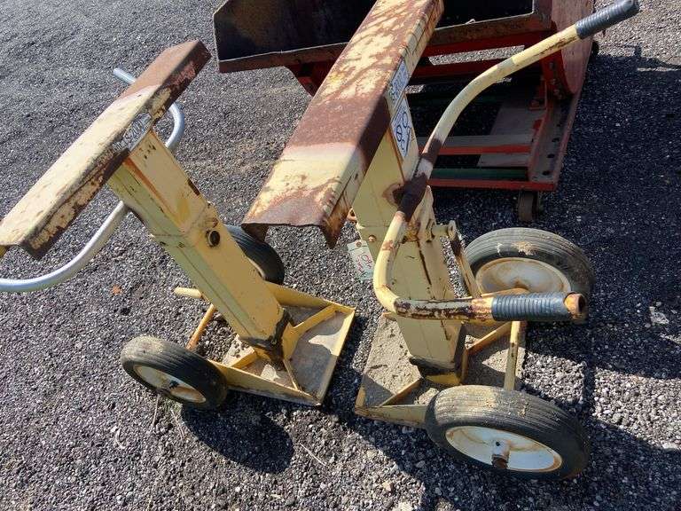 2 Semi trailer jacks