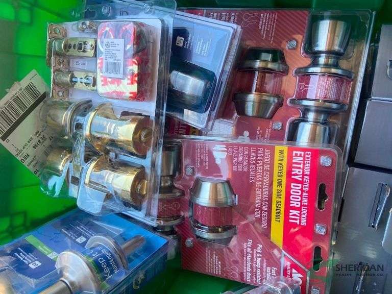 Numerous New hardware items TOTES NOT INCLUDED