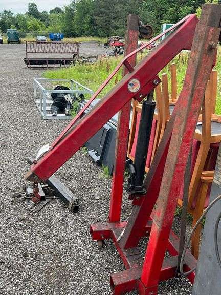 2 ton cherry picker image