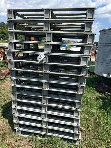 (15) Metal Pallets 40" x 39"  row:8 image