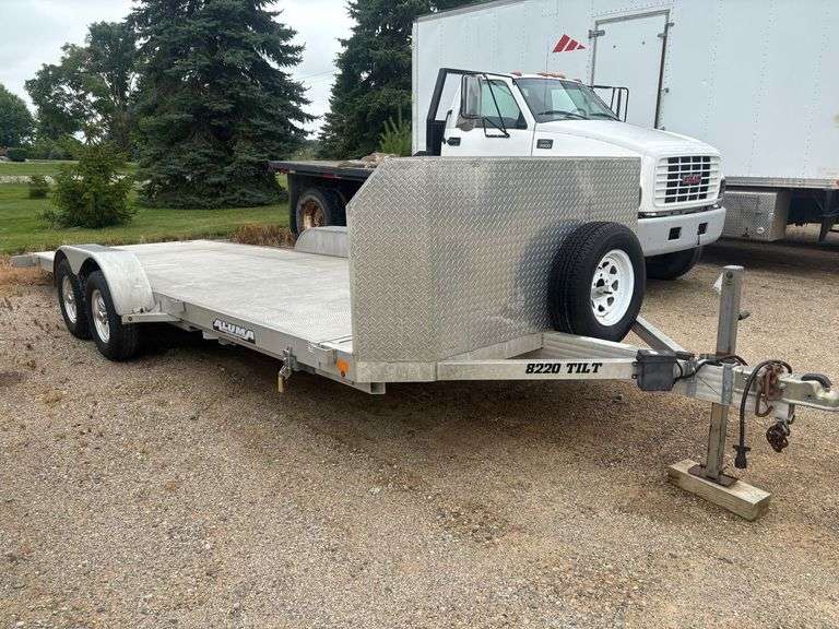 2016 Aluminum Trailer image