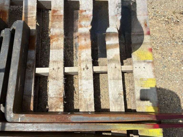 (2) Pallet Tines 42" Red image