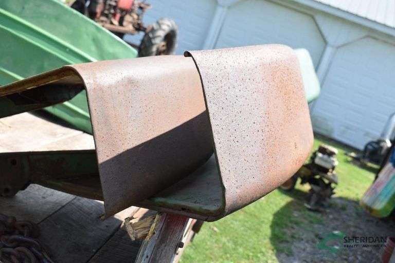 John Deere Fenders- Fits A, B, G