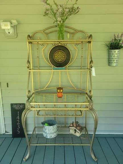 Porch Furniture image