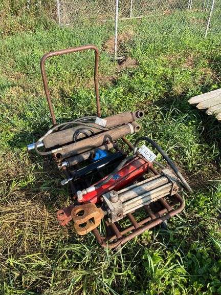 Cart with hydraulic cylinders, row:11 image