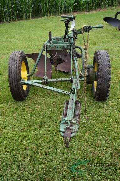 John Deere Trailer Plow - 2B