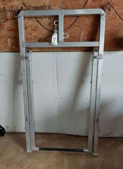 Weaver Leather Stall Chute