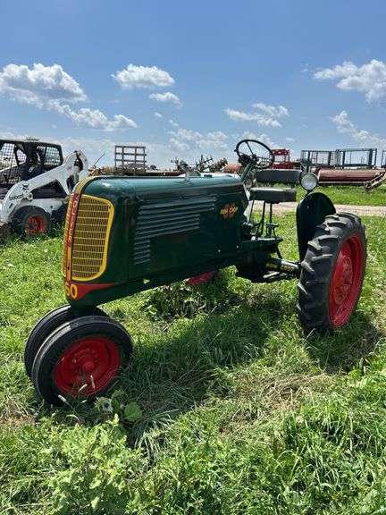1944 Oliver 60, row:2