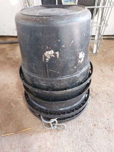 (4) Flat-Back Buckets