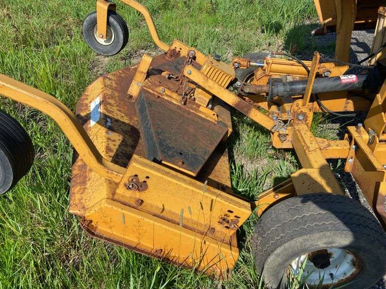 Woods batwing finish mower