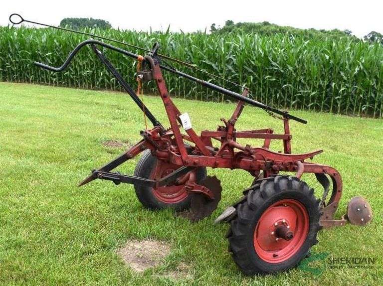 Oliver  Trailer Plow - 2B