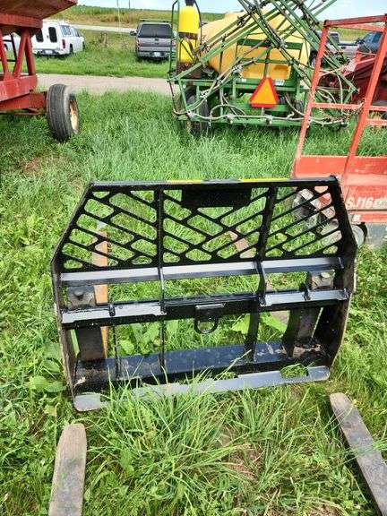 Skid steer carriage 48" forks, row:2 image
