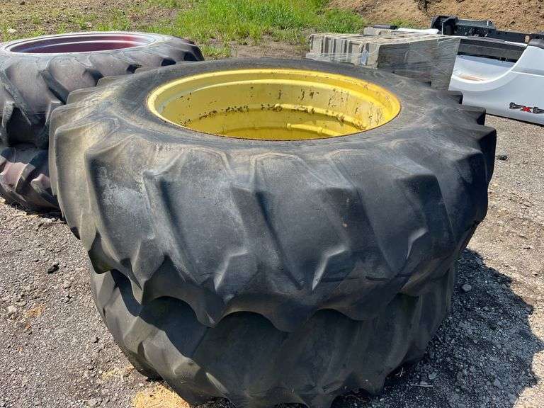 20.8 - 38 tires on rims image