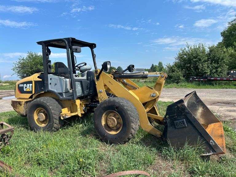 2008 CAT 906 loader, K, row:4 image