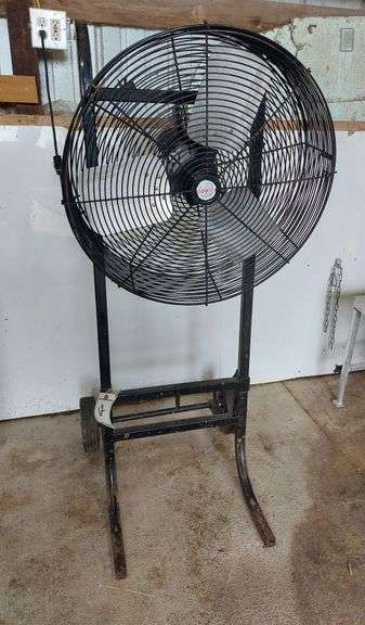 Sullivan Supply Turbo Livestock Fan on Wheeled  Cart