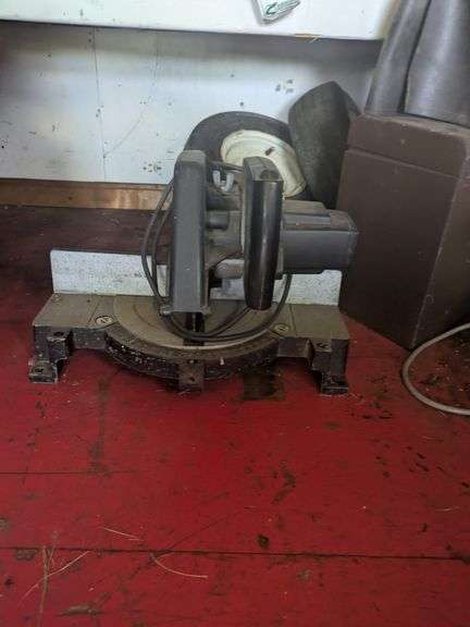 Miter saw image