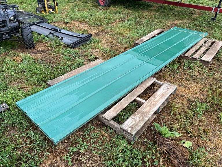 (22) sheets of pole barn steel green, 29" x 12'L, row:10 image
