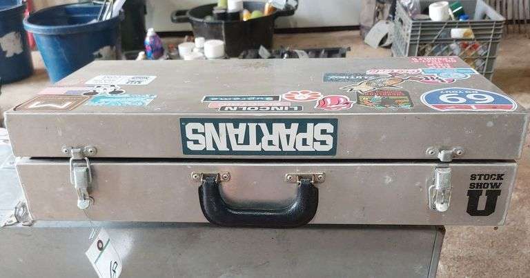 Small Aluminum Show Box