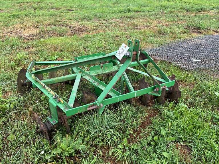 6' John Deere 3 pt. disc, row:10 image