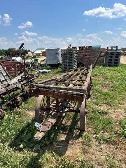 1800s Vineyard Cultivator, Superior 4-row Corn Planter, Detroit Central Train Luggage Cart, row:8 image